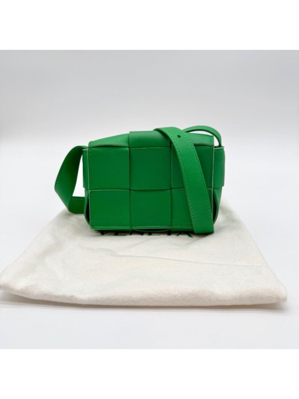 Bottega Veneta Intrecciato Cassette Shoulder Bag Green